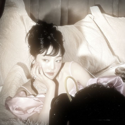 Minnie gallery image