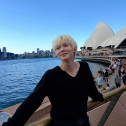 Yeosang gallery image