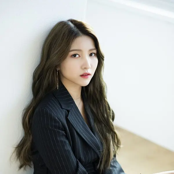 Sowon gallery image