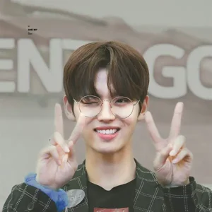 Yang Hongseok gallery image