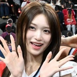 Leeseo gallery image