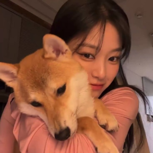 Hyunjin gallery image