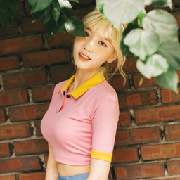 Soyeon gallery image