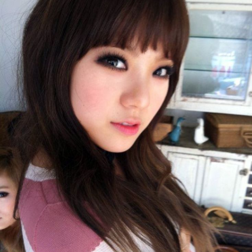 Gambar galeri Park Sooyoung