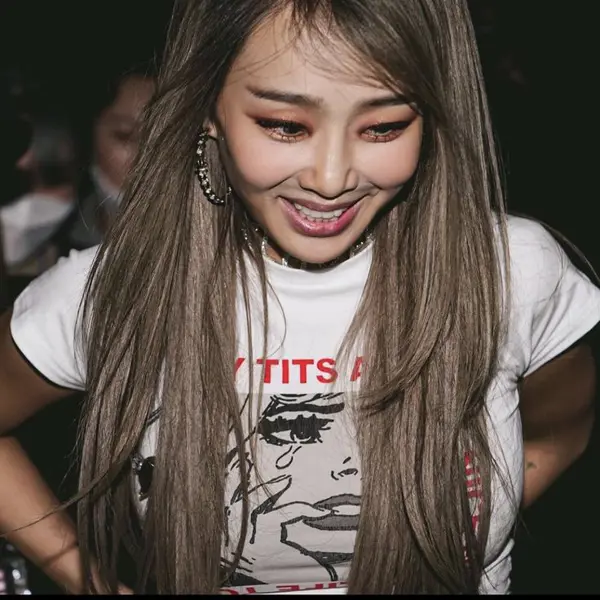 Hyolyn gallery image