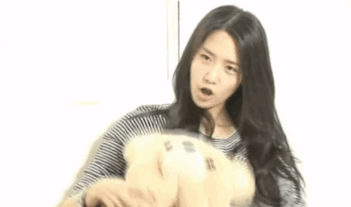 Yoona gif