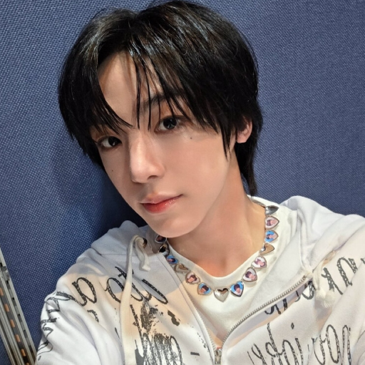 Baek Junhyuk gallery image