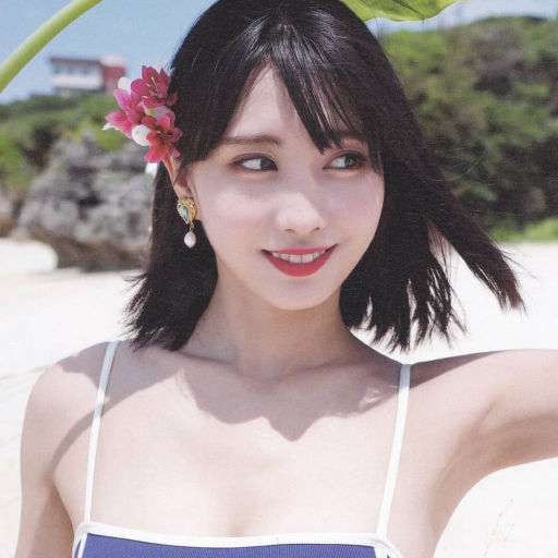 Momo gallery image