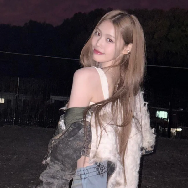 Jeong Saebi gallery image