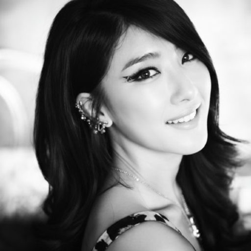 Hyuna gallery image