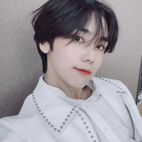 Seongmin gallery image