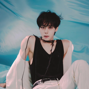 Hwanwoong gallery image