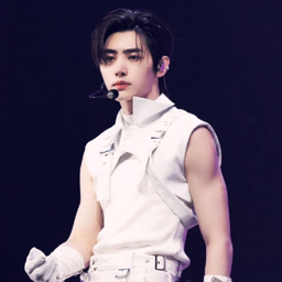 Sunghoon gallery image