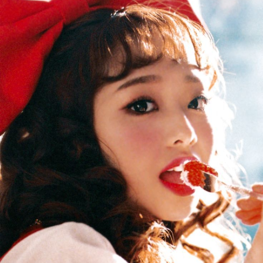 Chuu gallery image