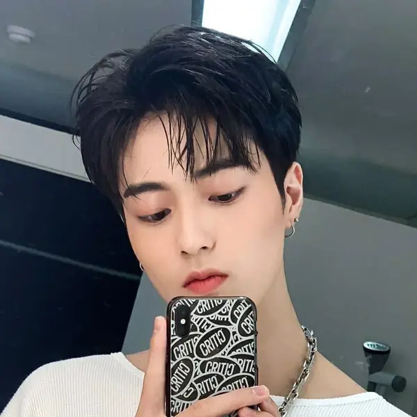 Watanabe Haruto gallery image