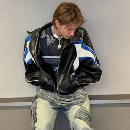 Martin gallery image