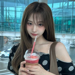 Jeong HaYeon gallery image