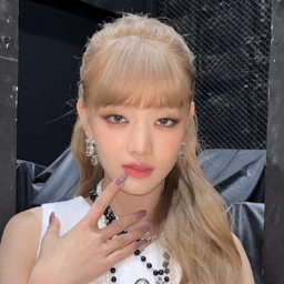 Minnie gallery image