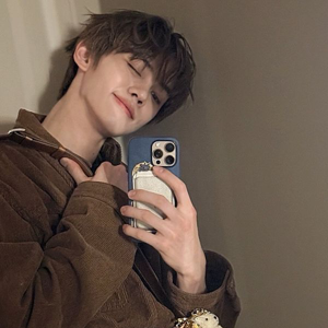 Kim Gyuvin gallery image