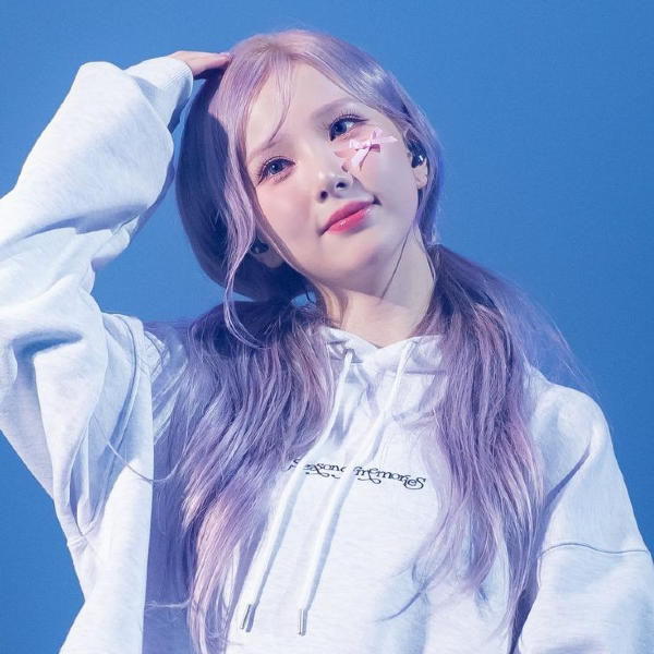 Eunha gallery image