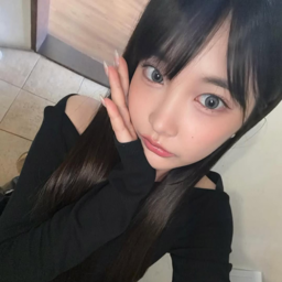 Minseo gallery image