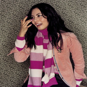 Park Ji-yoon gallery image