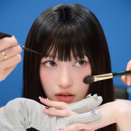 Leeseo gallery image