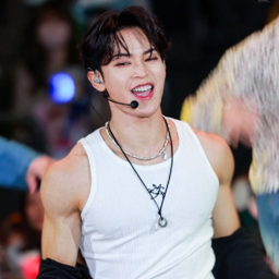 Yonashiro Sho gallery image