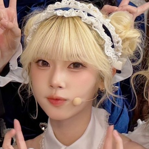 Larawan sa gallery ni Kotoko