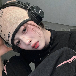 Seo DaHyun gallery image