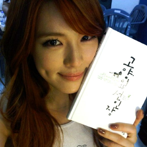 Kahi gallery image
