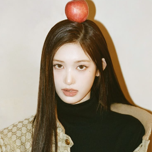 Leeseo gallery image