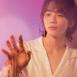 Jeonghan gallery image