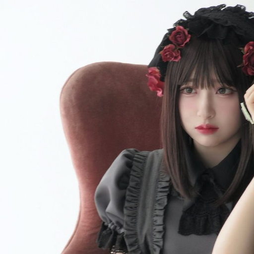 Haruka Sakuraba Galeriebild