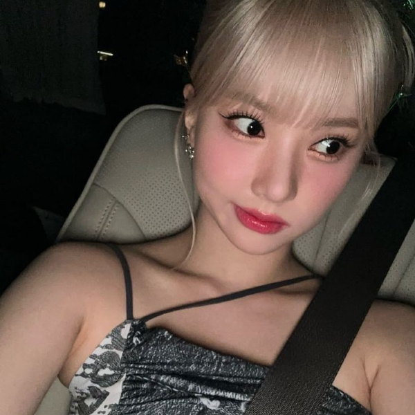 Eunha gallery image