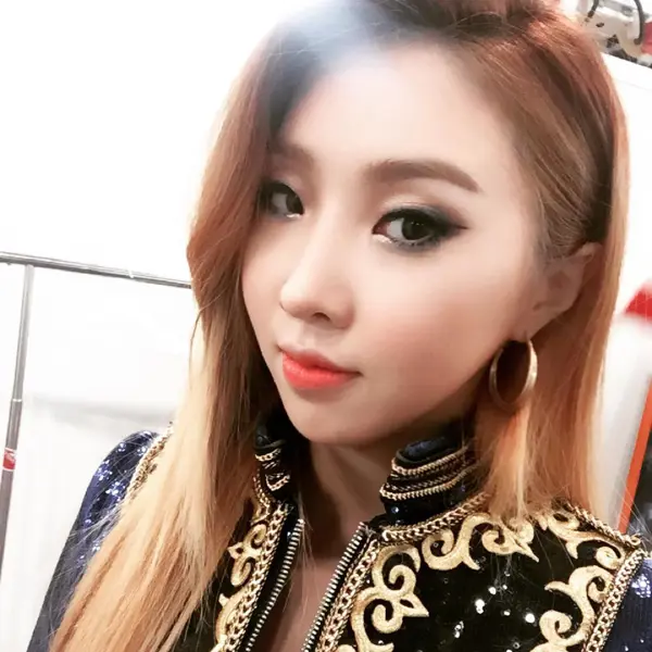 Minzy gallery image