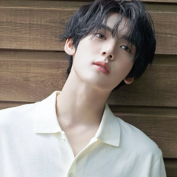 Han Yujin gallery image