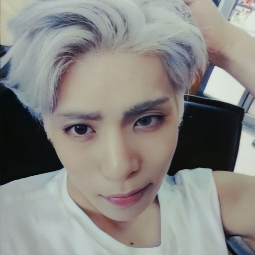 Jonghyun gallery image