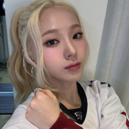 Chaerin gallery image