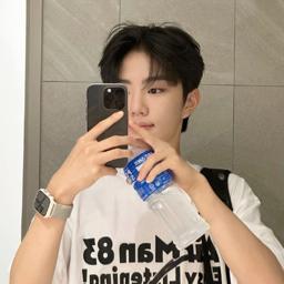 Park Jihoo gallery image