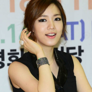 Hwayoung gallery image