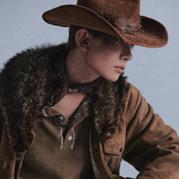 Heeseung gallery image