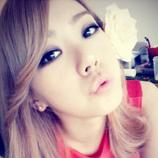 Gambar galeri Park Sooyoung