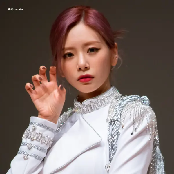 JiU gallery image
