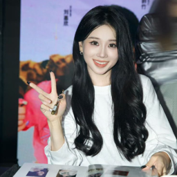 Liu Jiaxin gallery image