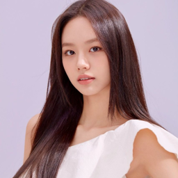 Hyeri gallery image