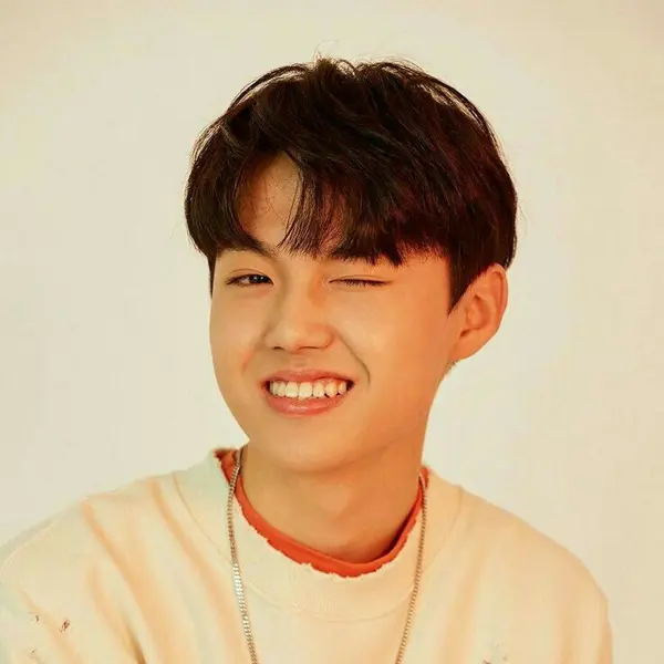 Kim Doyoung gallery image