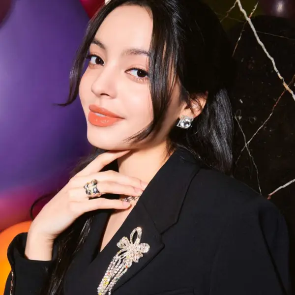 Camila gallery image