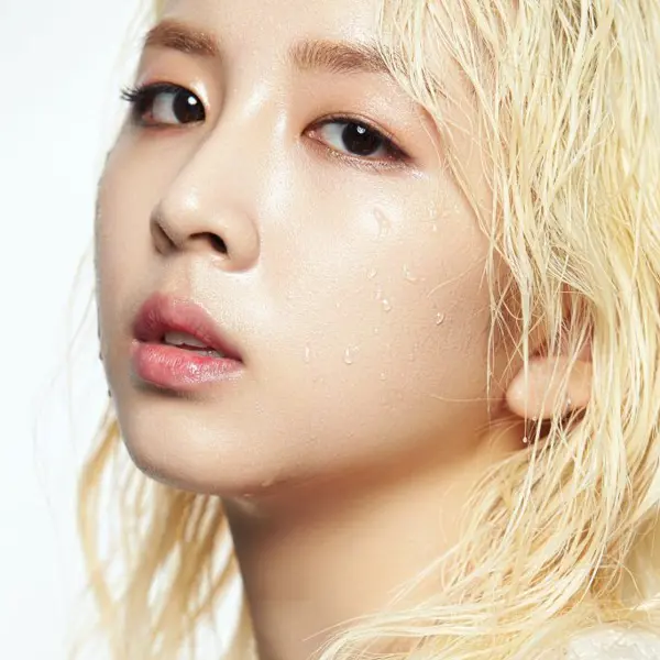 Jeon Jiwoo gallery image