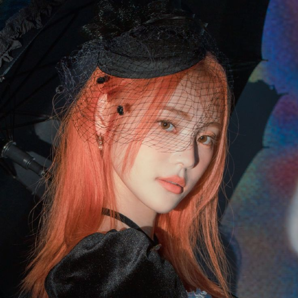 Jinsoul gallery image